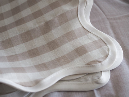 Scallop Napkins - Set of 4
